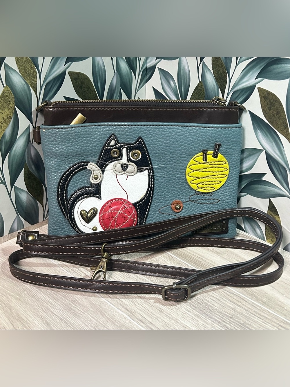 CHALA Fat Cat/Tuxedo Cat Mini Crossbody Bag - Picture 1 of 12